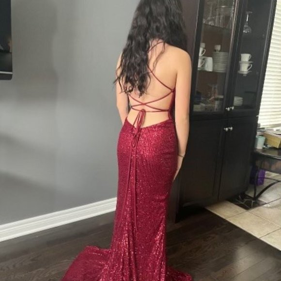 Prom Dress Long Sequins Burgancy Size 2 from Prom Girl - Picture 4 of 4